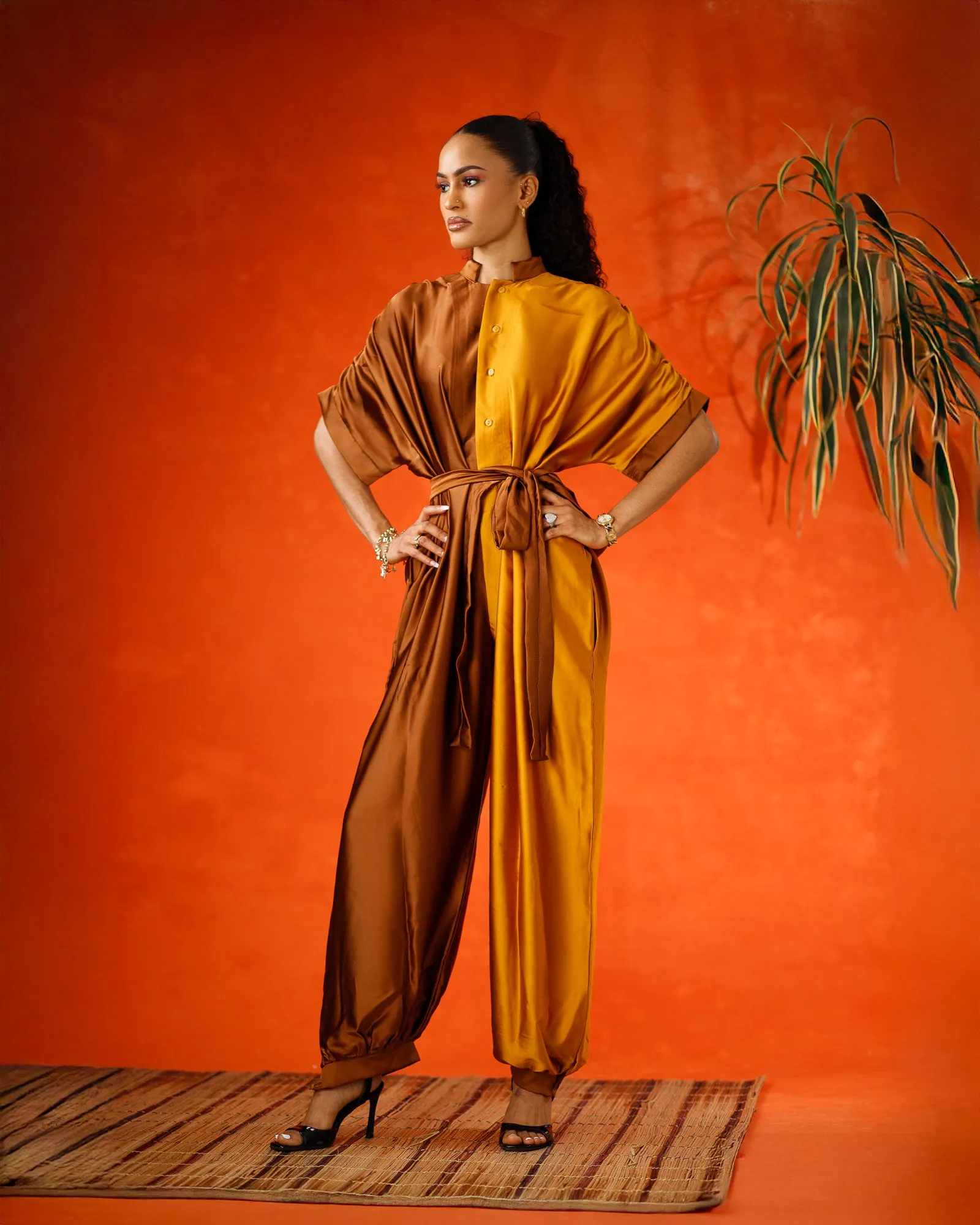 Dynamic Duo – Colorblock Satin Jumpsuit Coffee/Caramel