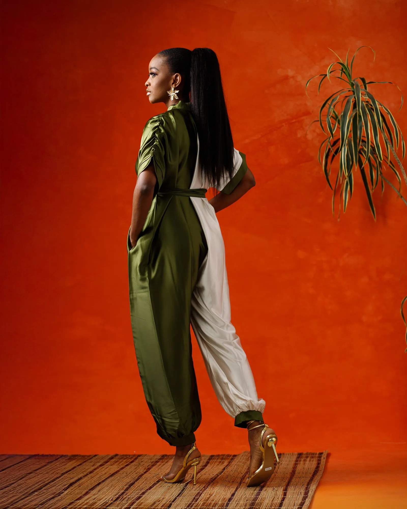 Dynamic Duo – Colorblock Satin Jumpsuit (Green/Ivory)
