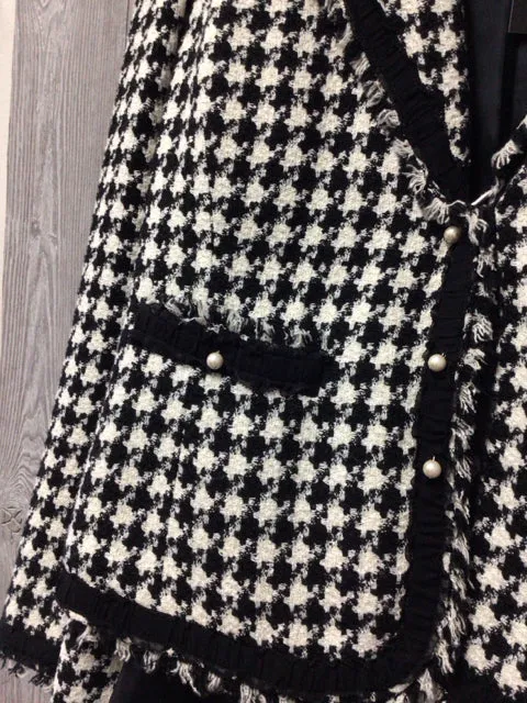 ECI Skirt Suit Size 14 New