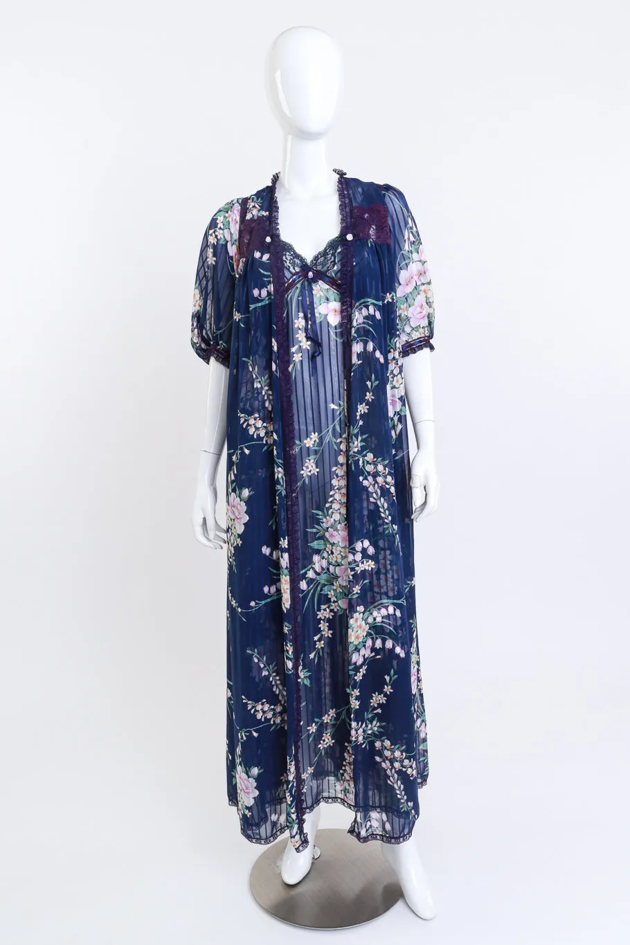 Floral Lace Nightgown & Robe Set