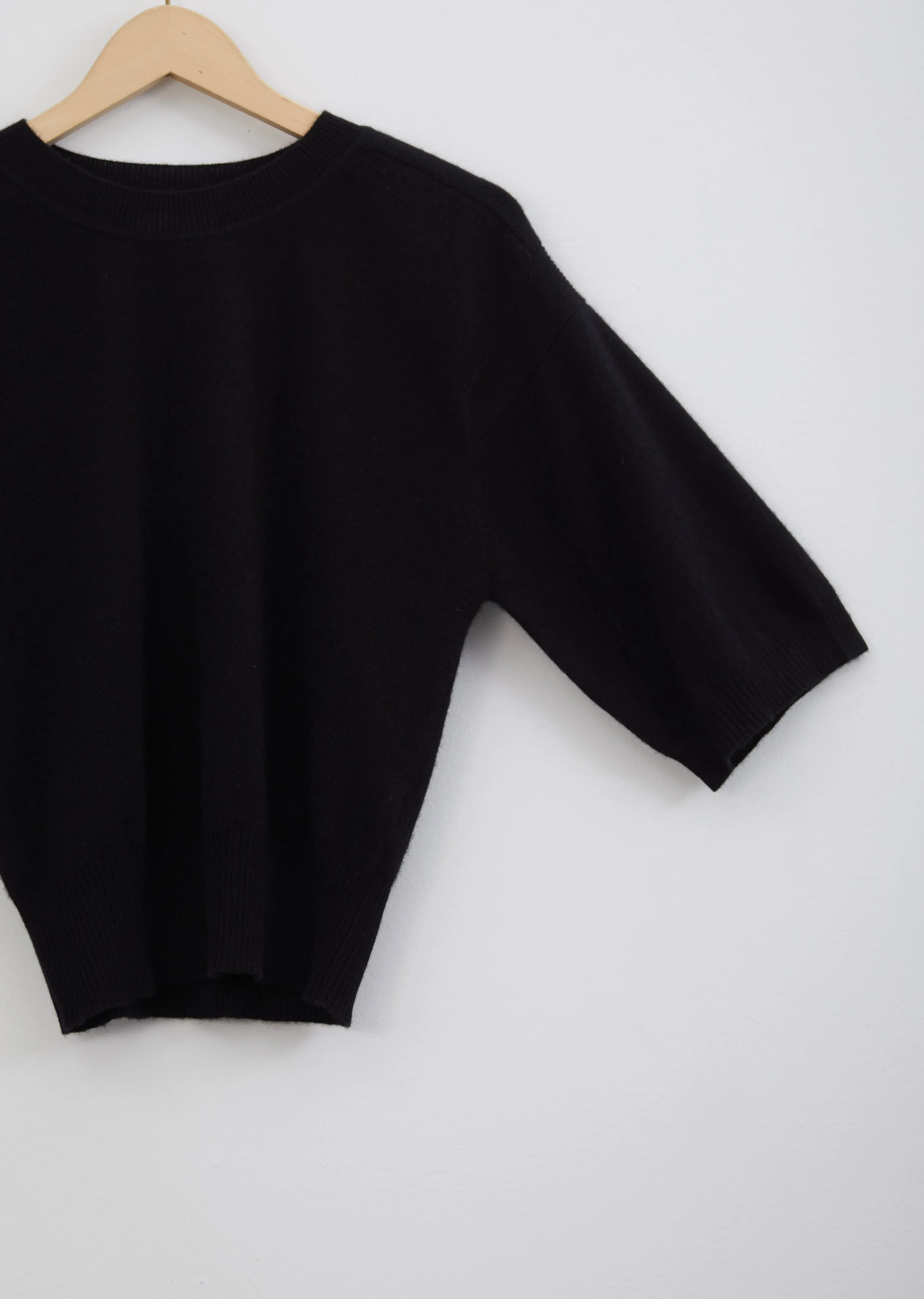 Hao Cashmere Sweater — Black