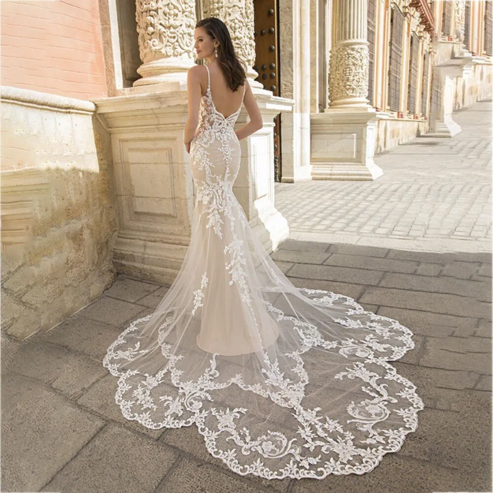 Mermaid Wedding Dress For Women Lace Appliques V-neck
