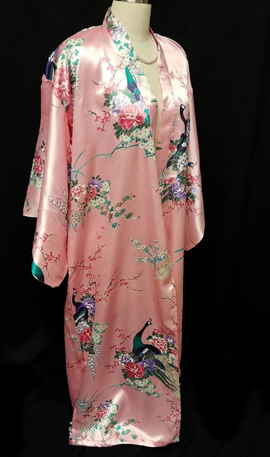 *NEW WITH TAG - VINTAGE ORIENTAL ASIAN PEACOCK & CHERRY BLOSSOMS SILKY ROSE KIMONO PEIGNOIR WITH HUGE SLEEVES FROM JAPAN