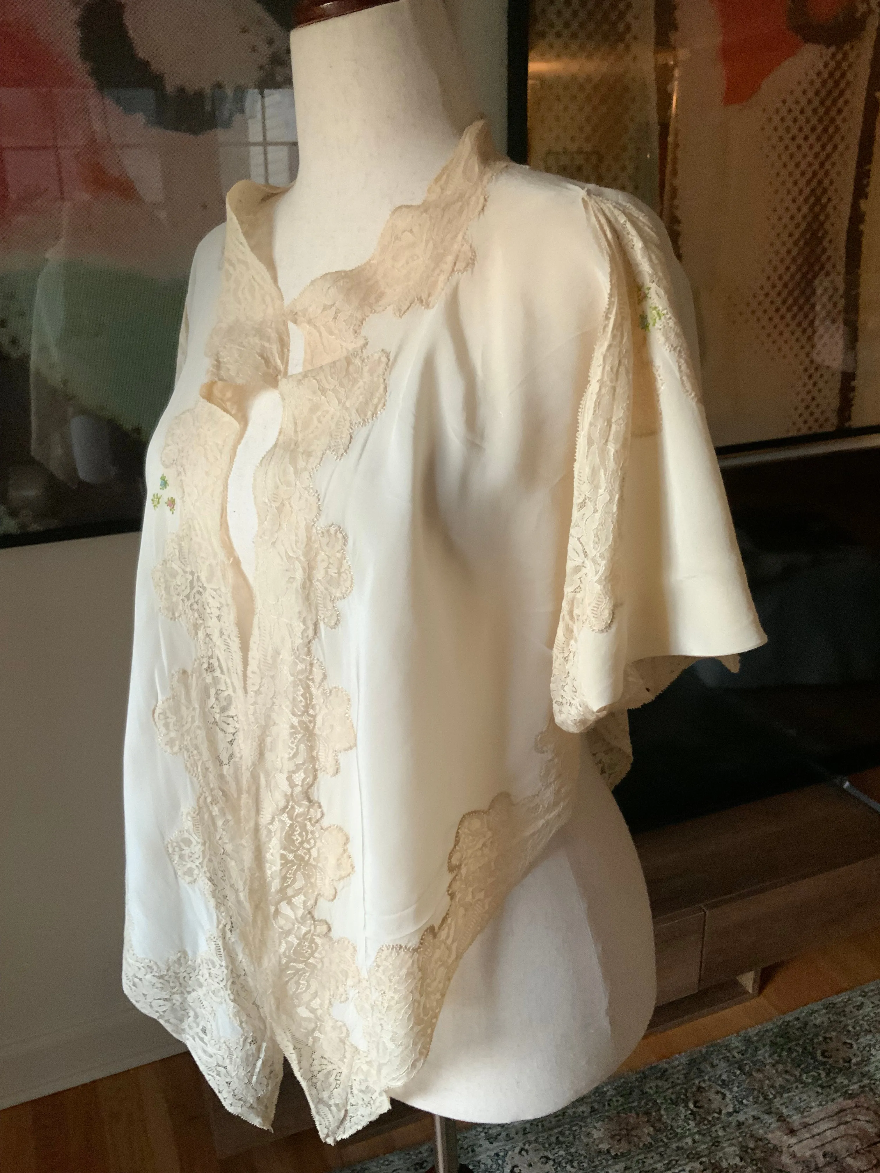 Pure Silk Bed Jacket - Rare - 20s - 20O