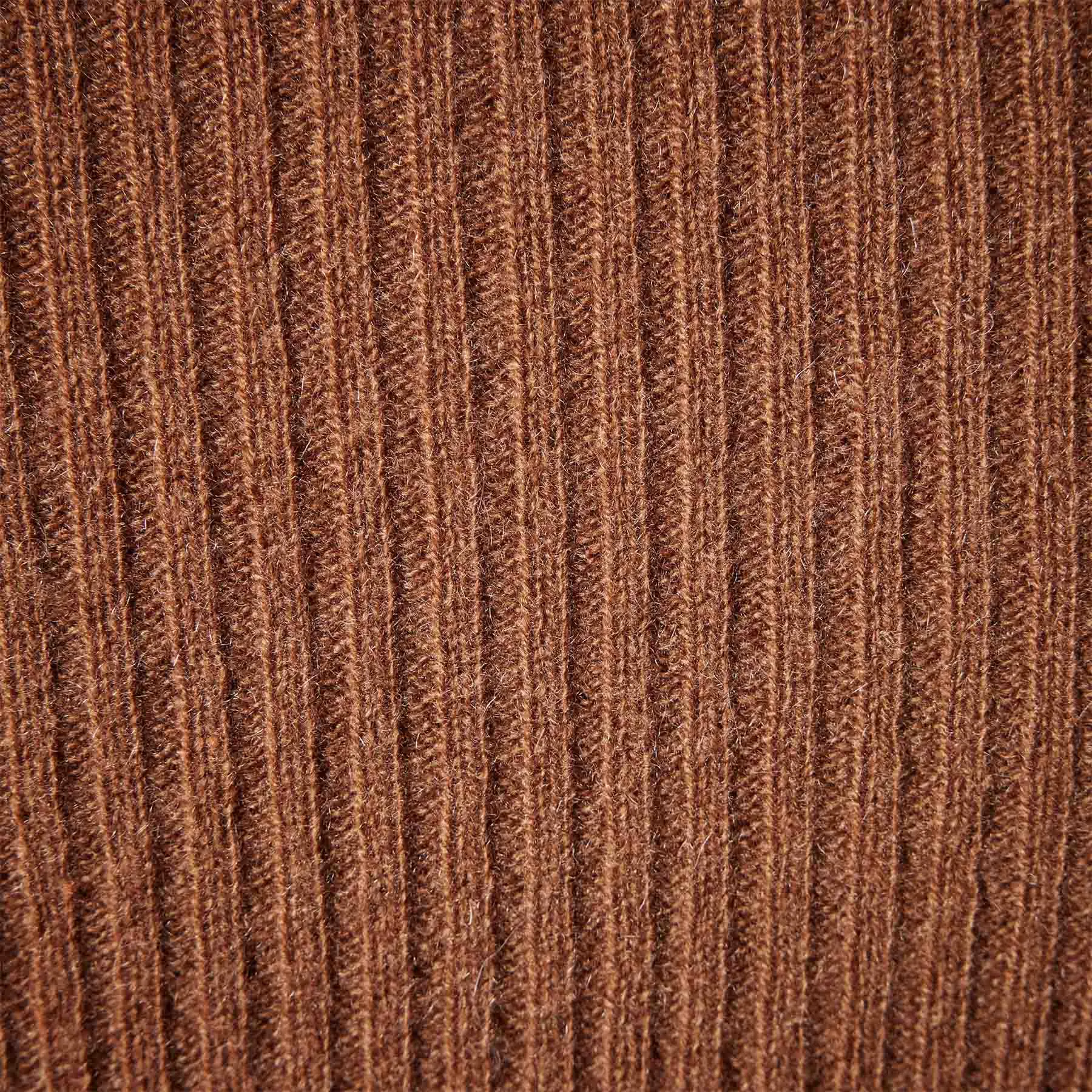 Recycled Cashmere Skinny Rib Soft V Neck - Gingerbread