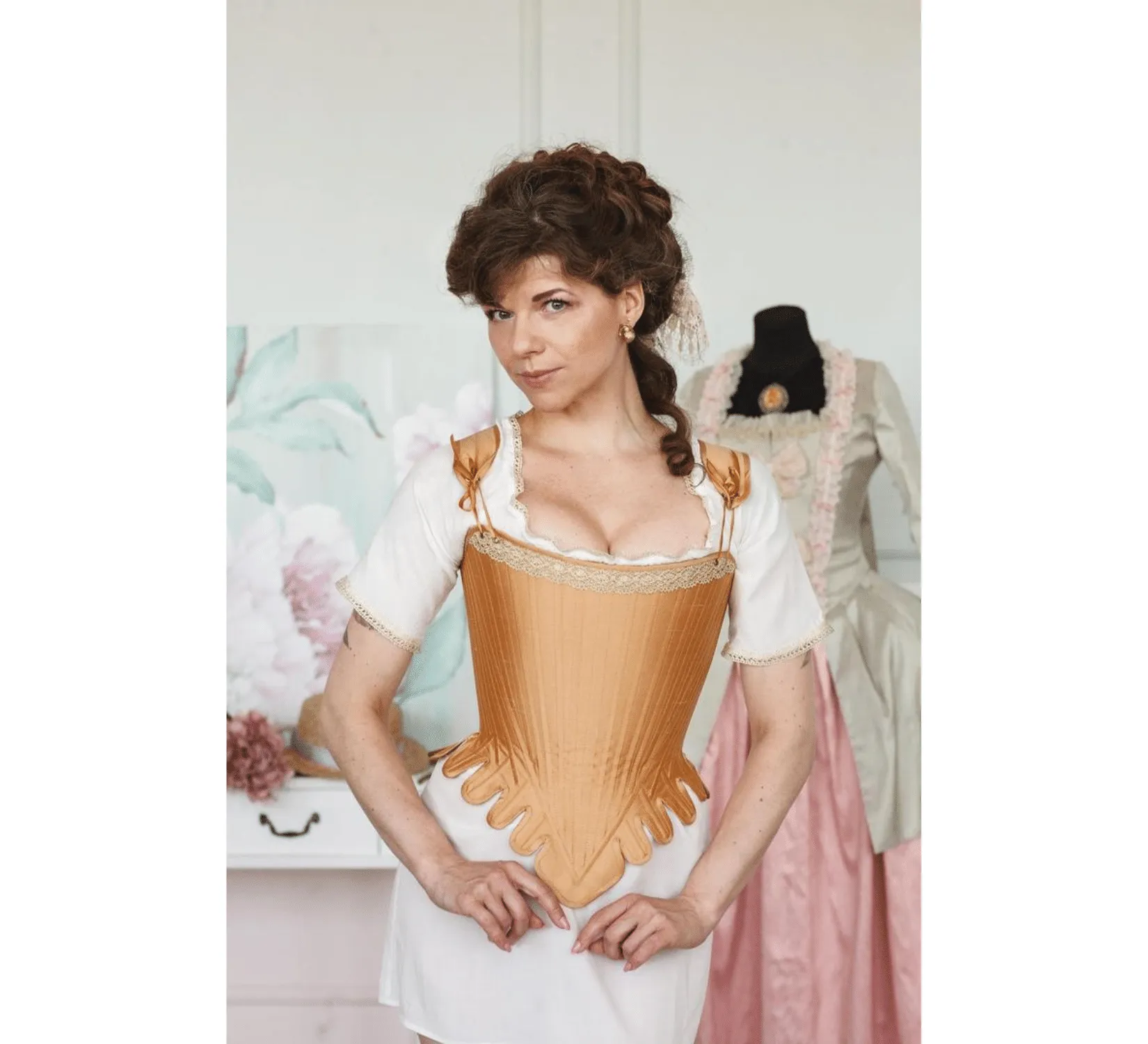 Rococo Marie-Antoinette 18 century gold silk corset