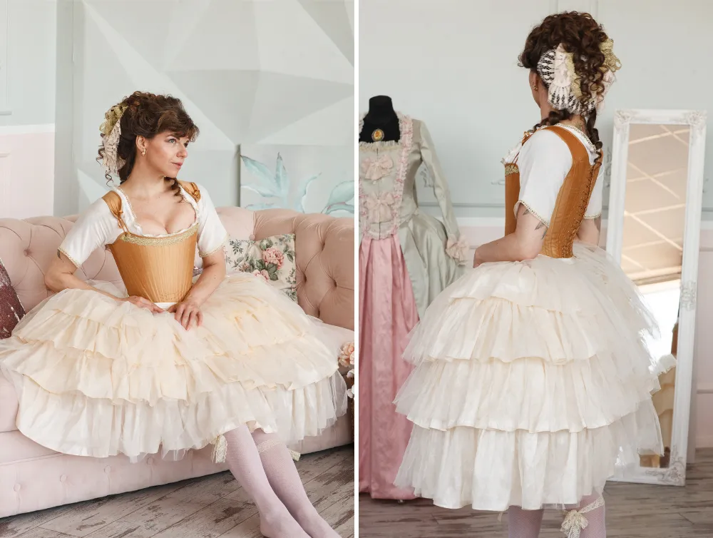 Rococo Marie-Antoinette 18 century gold silk corset
