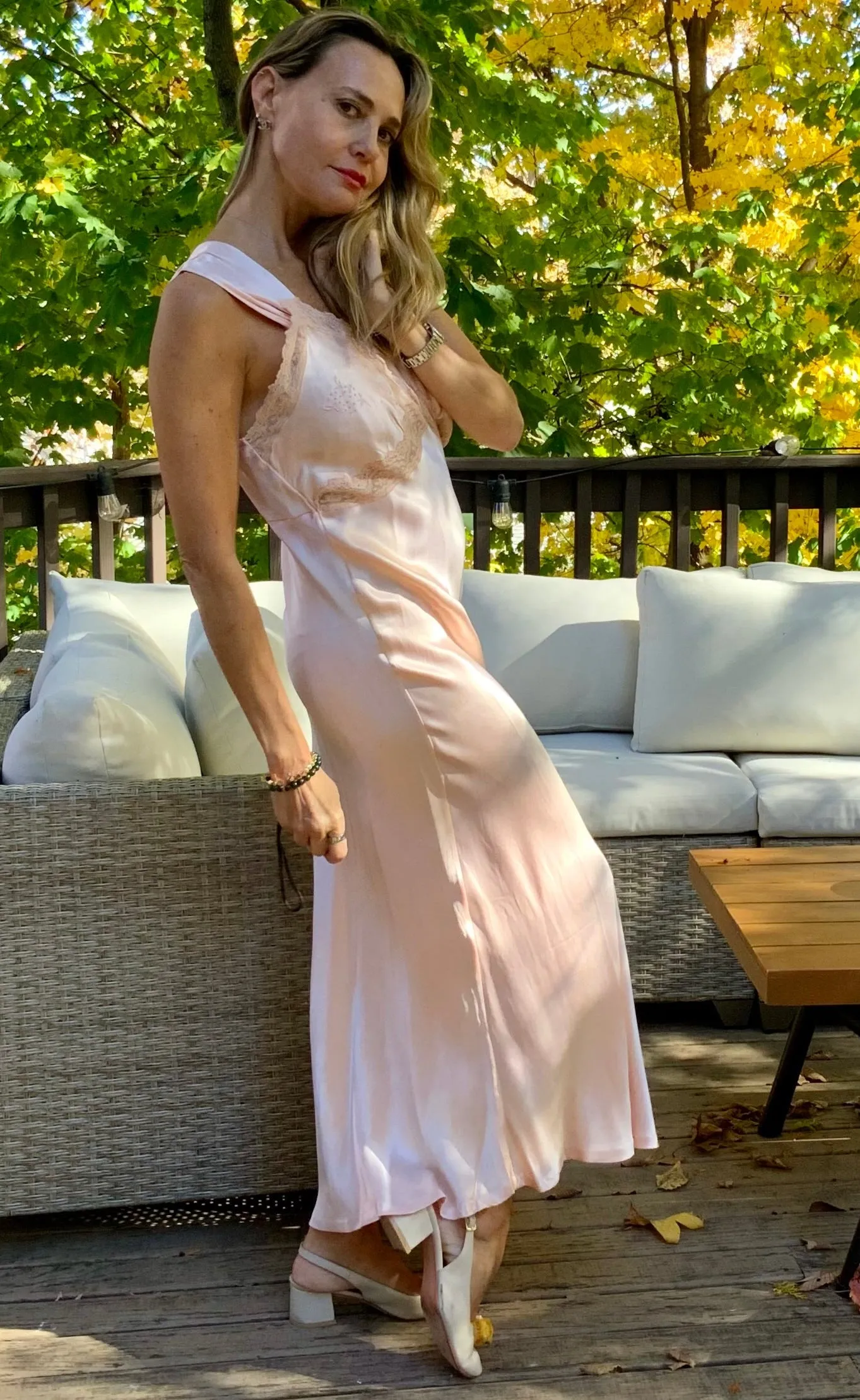 Satin Bridal Nightgown - 50s - M/L - 50AD