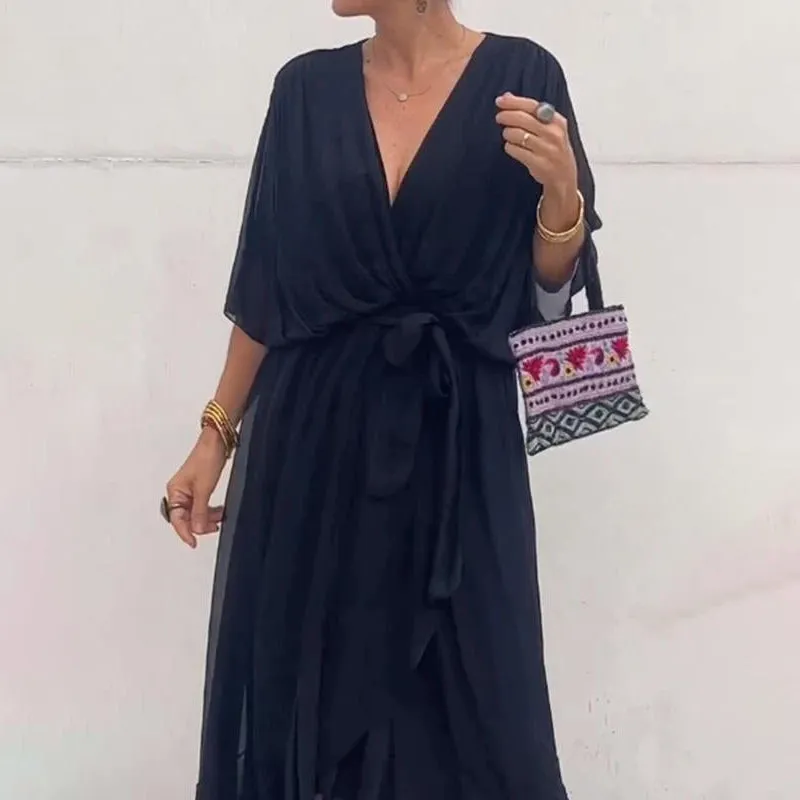 Stylish and elegant V-neck chiffon dress