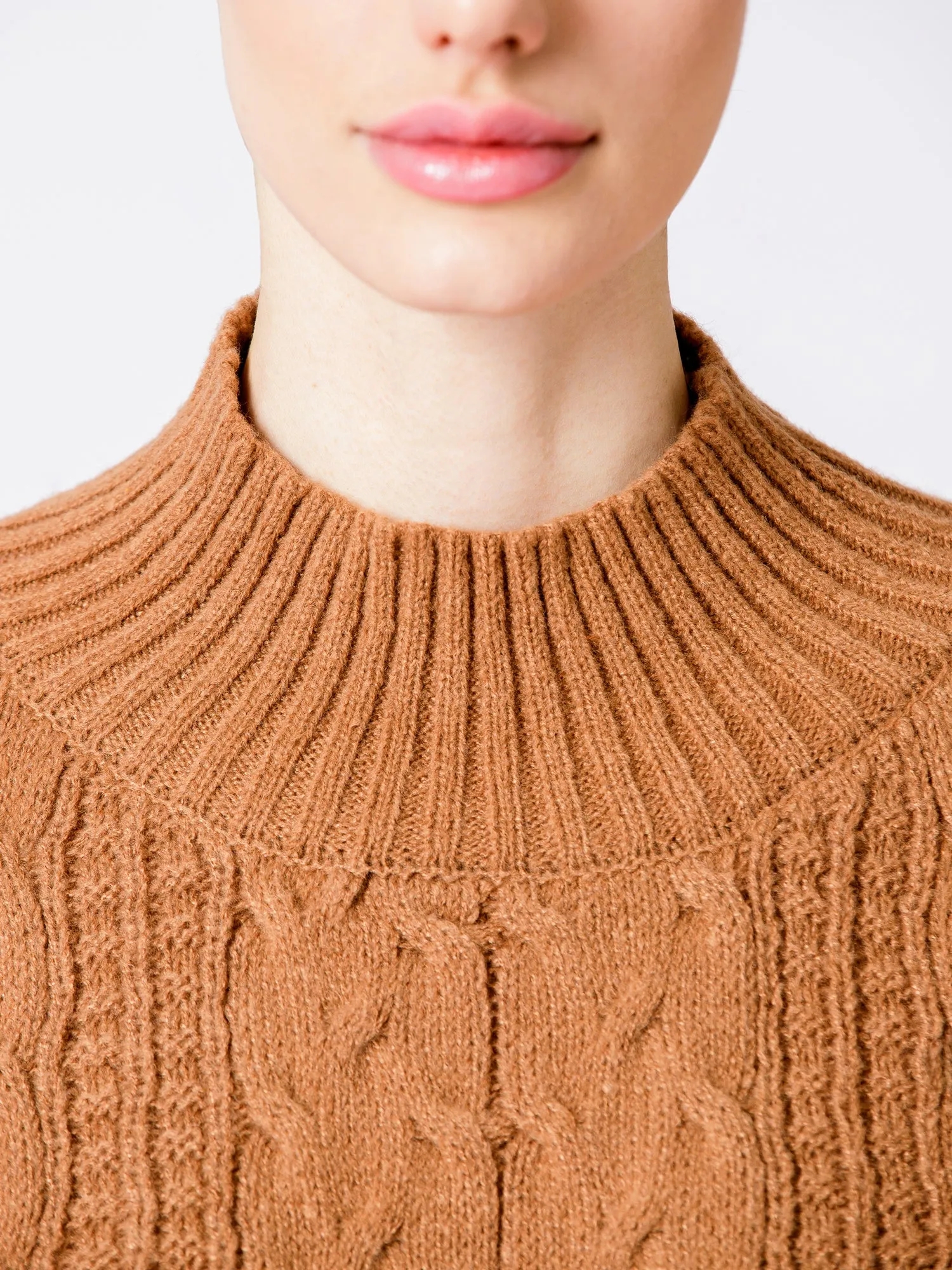 VINTAGE MOCK NECK OVERSIZED CABLE KNIT SWEATER, CARAMEL