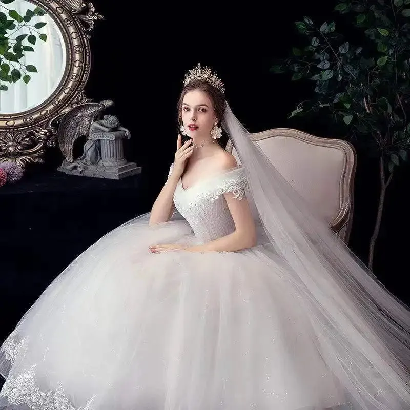 Wedding Dresses Illusion V-Neck Short Tulle Sequined Embroidery Beading