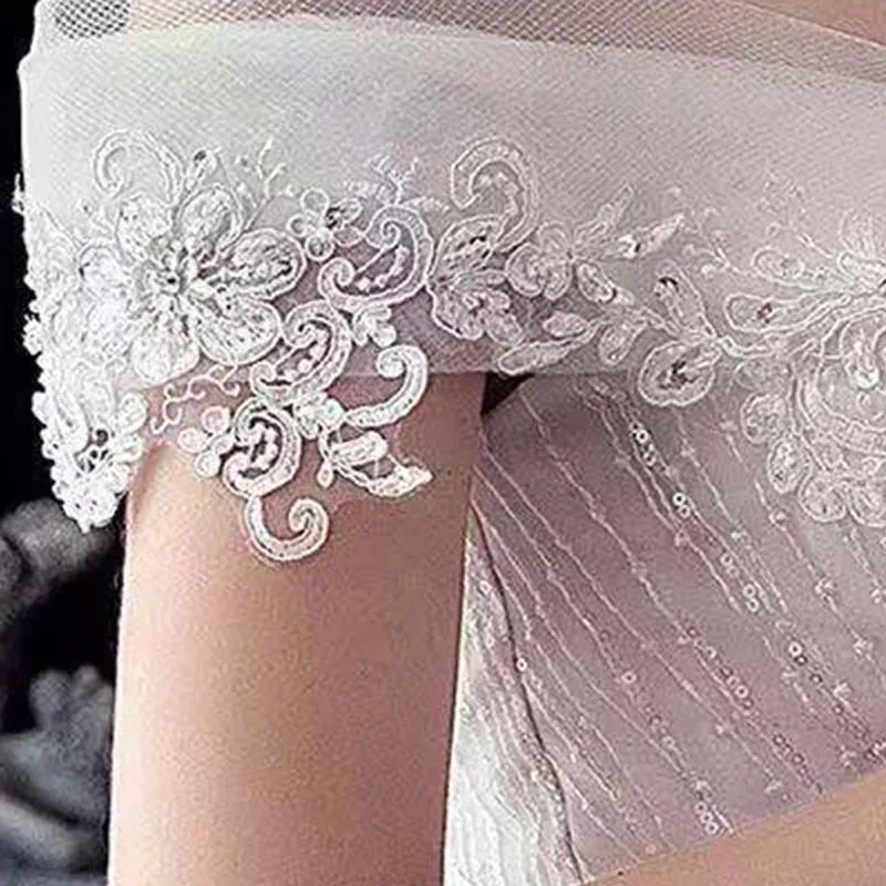 Wedding Dresses Illusion V-Neck Short Tulle Sequined Embroidery Beading