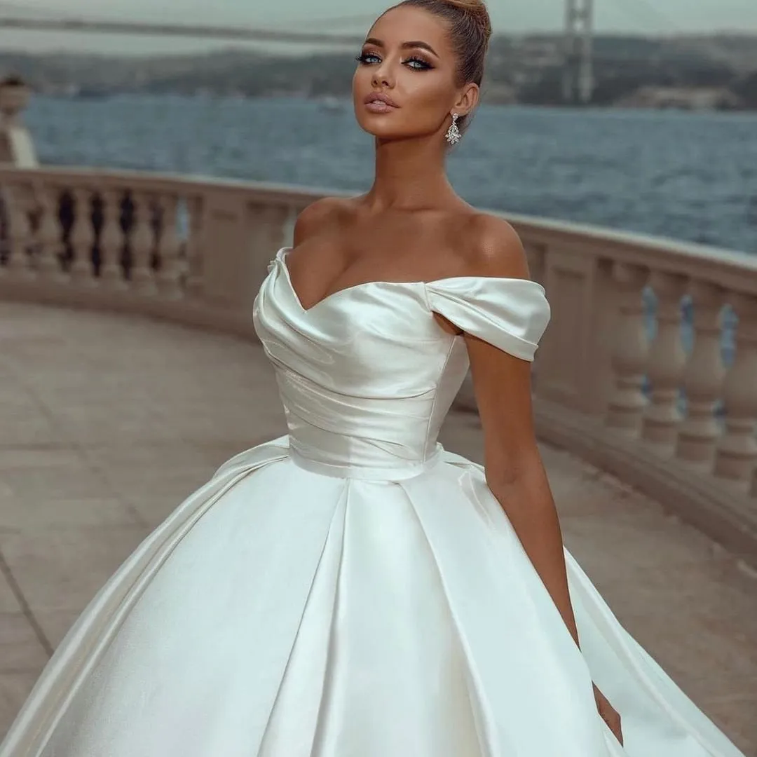 White Wedding Dresses Off Shoulder Sweep Train Bride Dress Lace Up